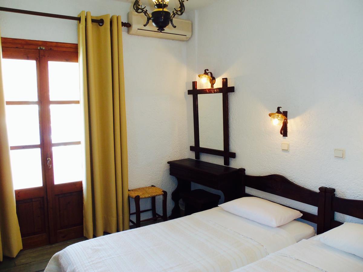 Alexandros Hotel Grikos Bay  Zewnętrze zdjęcie